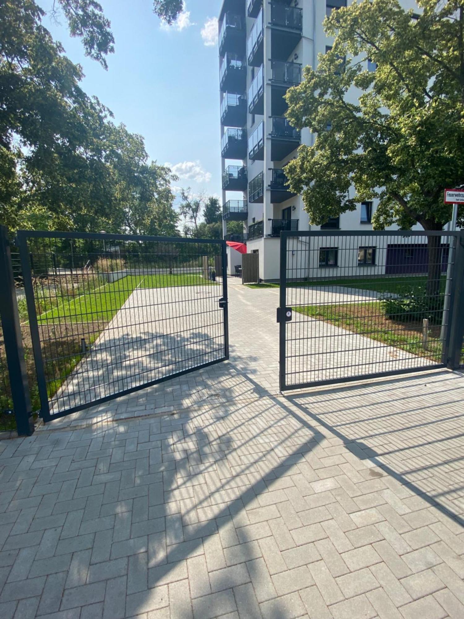Spree Chalet Cottbus Buitenkant foto